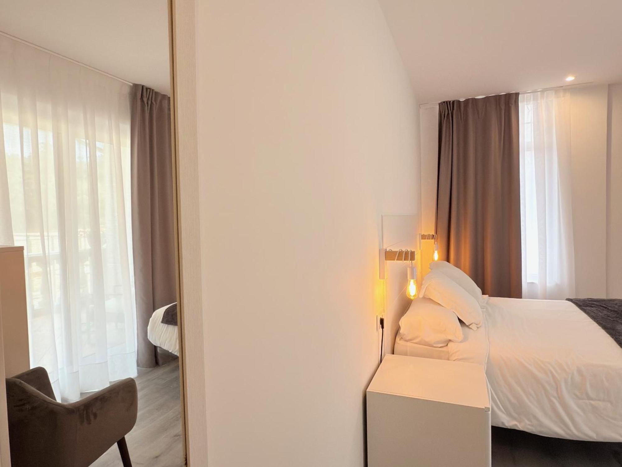 Hotel Sanmar โกเบรเซส ภายนอก รูปภาพ