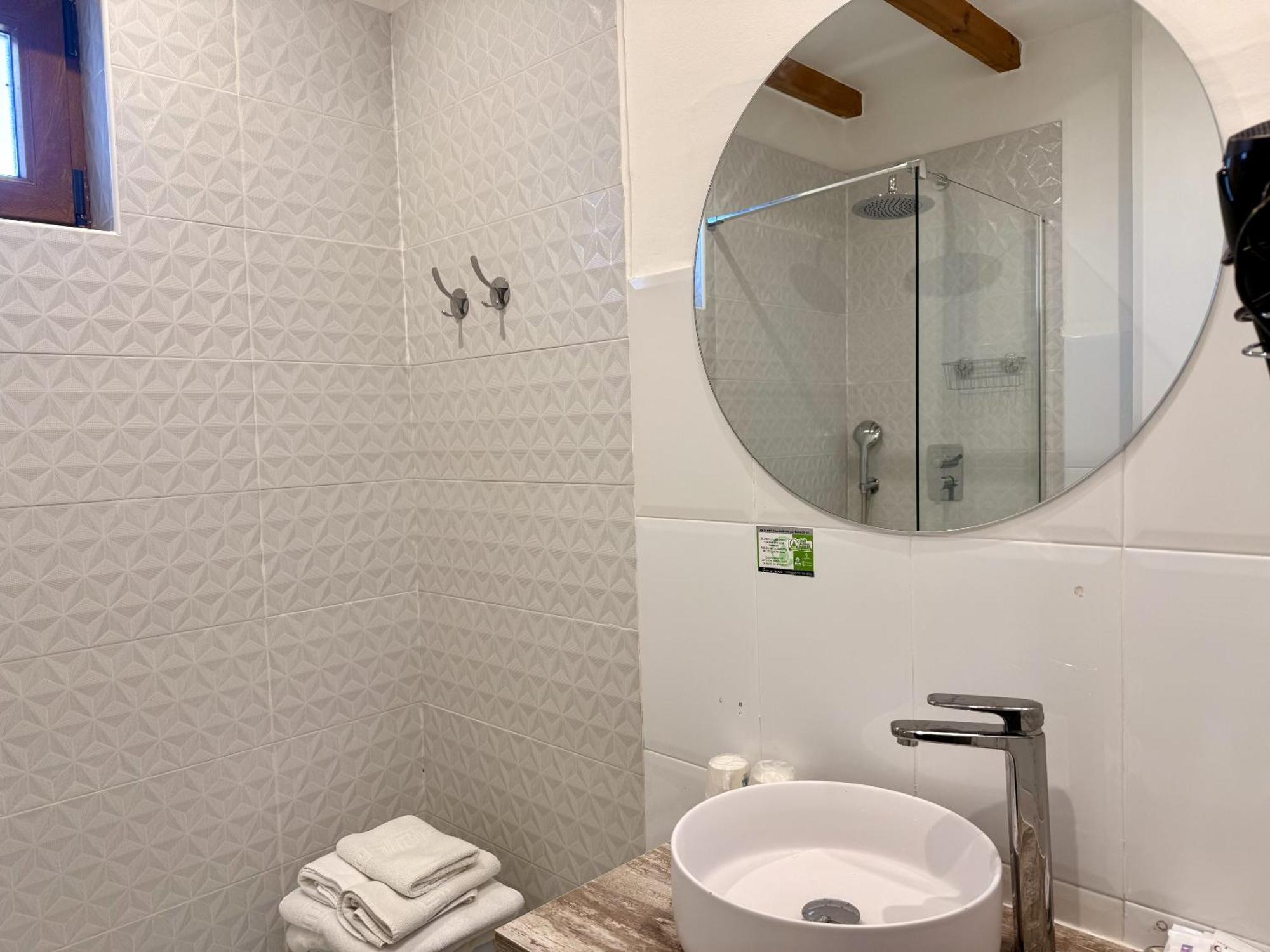 Hotel Sanmar โกเบรเซส ห้อง รูปภาพ